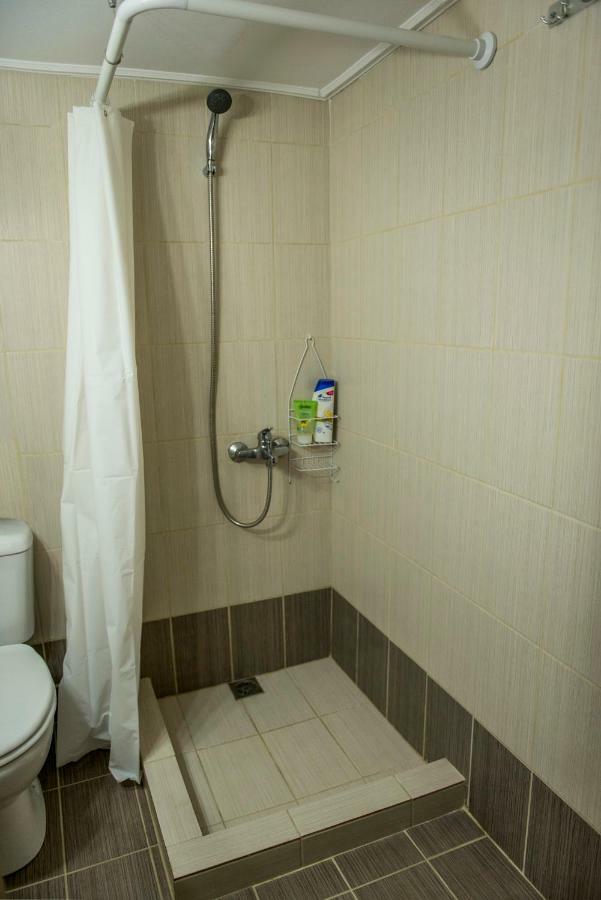 Athenshub - Across Metro Station Apartamento Exterior foto